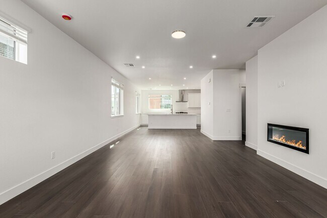 Building Photo - Park Meadows location near Lone Tree in th...