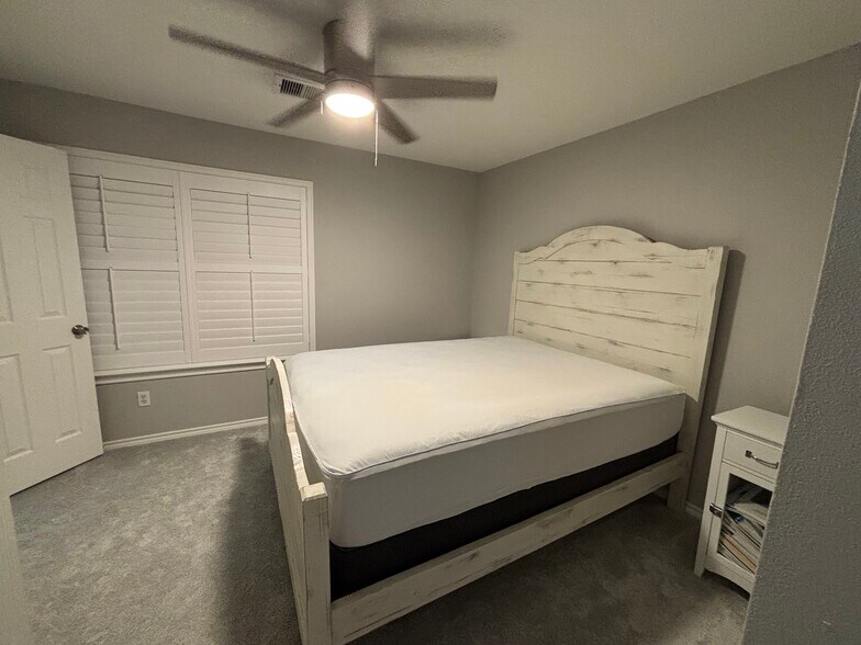 Building Photo - 55 S Camellia Grove Cir