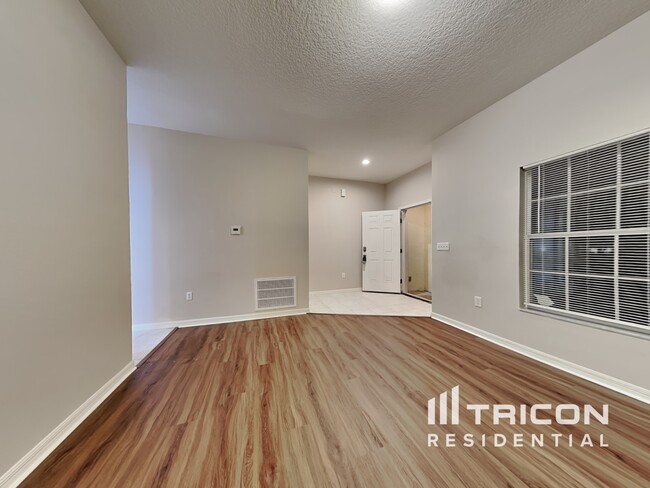 Building Photo - 9717 Cypress Harbor Dr