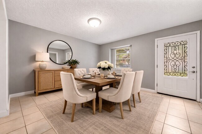 Building Photo - 11610 S Kirkwood Rd