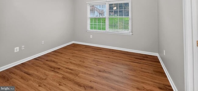 Building Photo - 6933 Sandy Creek Ct