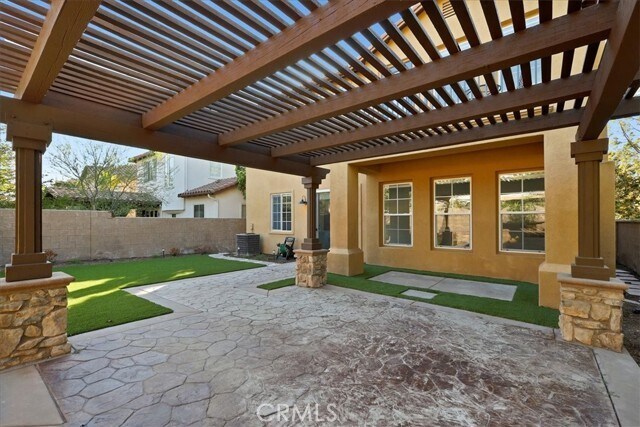 Building Photo - 16 Oroville
