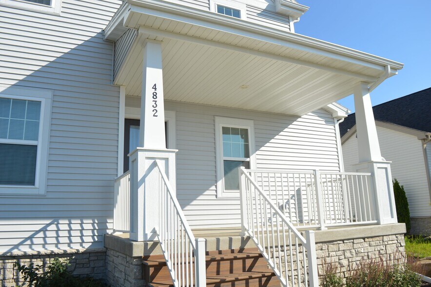 Building Photo - 4832 Lacy Rd