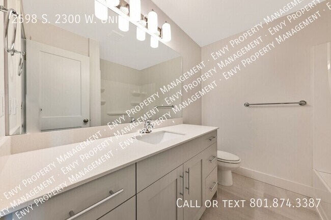 Building Photo - 2598 S 2300 W St