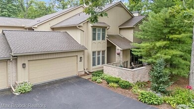 Building Photo - 1109 Ivyglen Cir