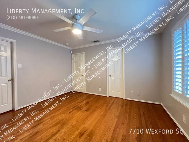 Building Photo - 3 Bedroom, 2 Bath Townhome near Medical Ce...