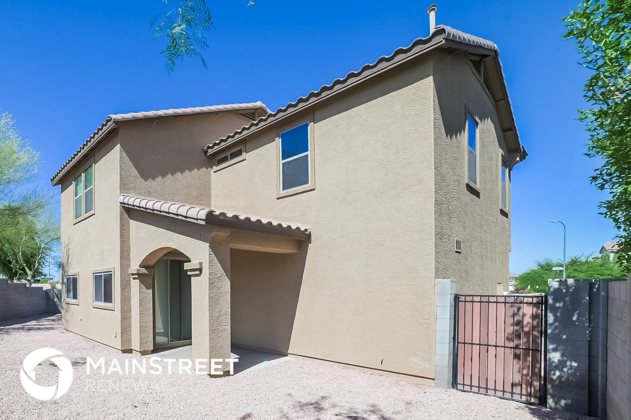 Building Photo - 4922 N 110th Ln