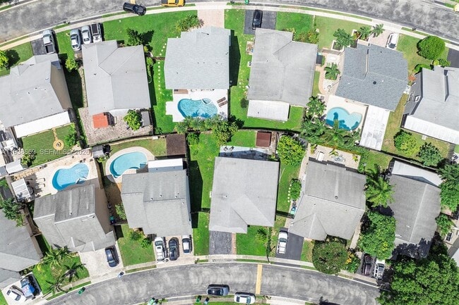 Building Photo - 12265 NW 32nd Manor