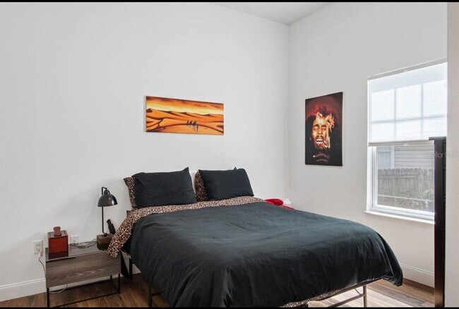 Building Photo - 2330 W St Louis St