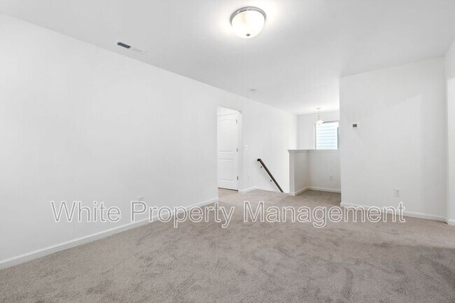 Building Photo - 1169 Scotch Mdws Lp