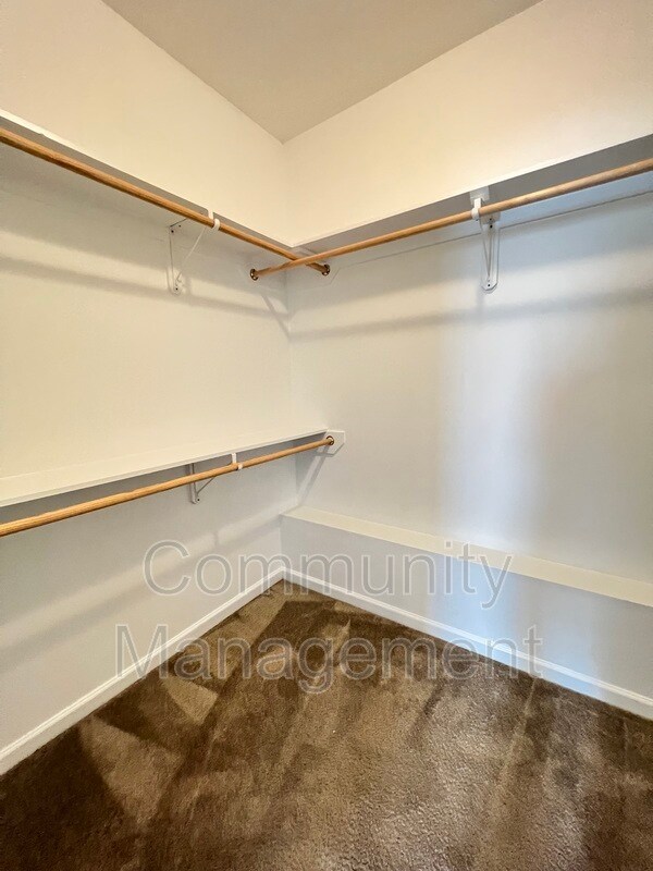 Building Photo - 26462 Evangeline Trace Blvd