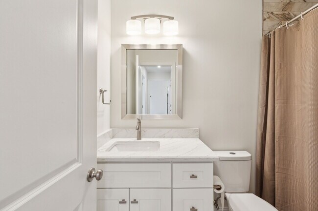 Building Photo - 517 Old Forge Crossing