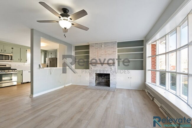 Building Photo - 7507 Comet Rd