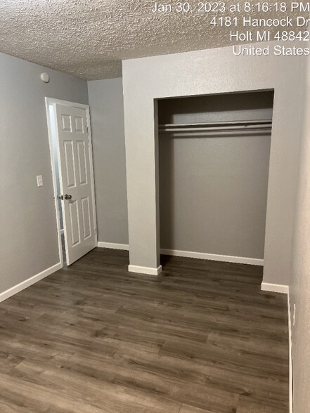 Building Photo - 4181 Hancock Dr