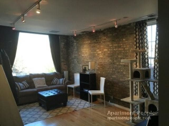Photo inspiration: Gallery Detail: Short Term Lease Special Penthouse 1010 N Wood St Chicago