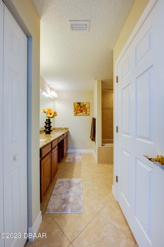 Building Photo - 3801 S Atlantic Ave