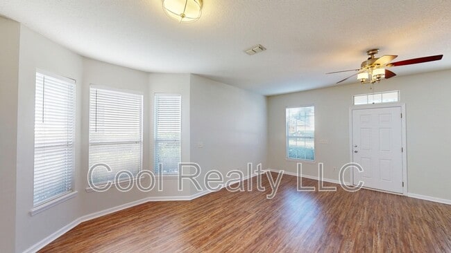 Building Photo - 448 Sherwood Oaks Dr