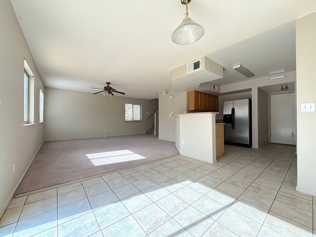 Building Photo - East El Paso 4 bed Refrig A/C w/Loft!