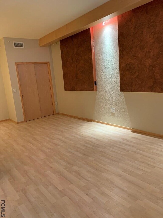 Building Photo - 101 Palm Harbor Pkwy