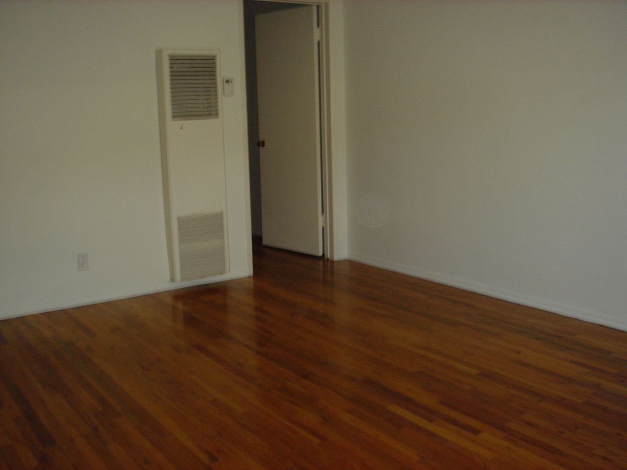 Building Photo - 1517 Pontius Ave