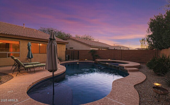 Building Photo - 17592 W Copper Ridge Dr