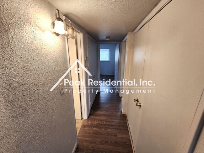 Building Photo - Croetto10532