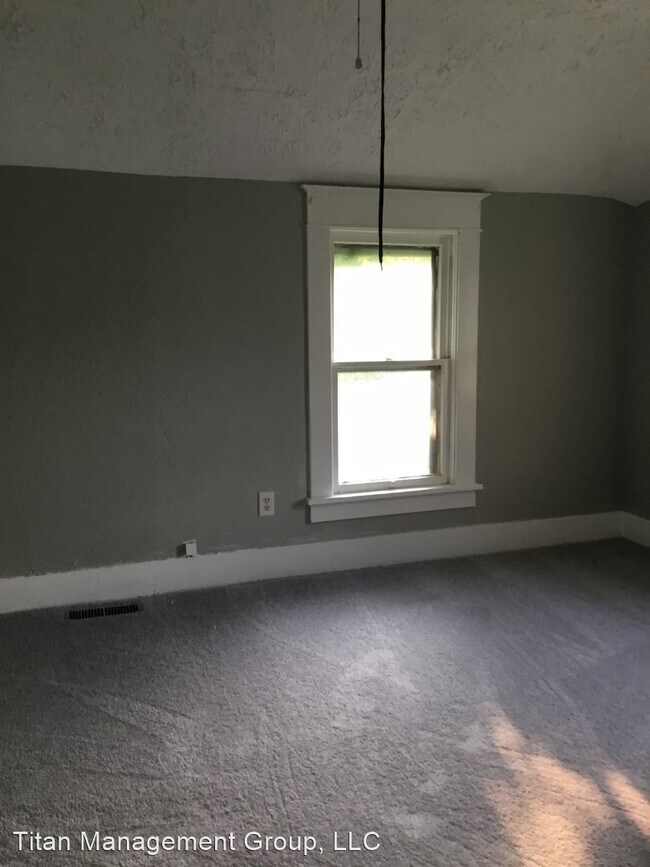 Building Photo - 4 br, 2 bath House - 2333 North 19th Street