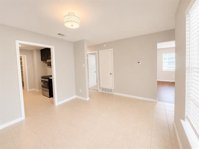 Building Photo - 930 Lindy Ct
