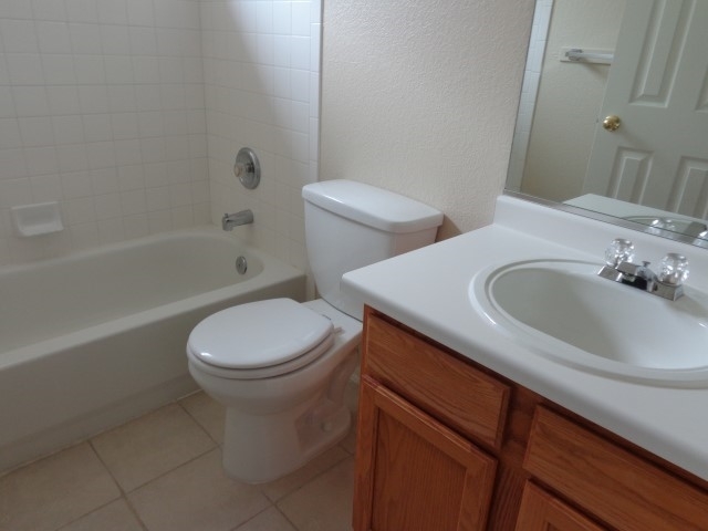 Building Photo - 2664 Comanche Creek Dr