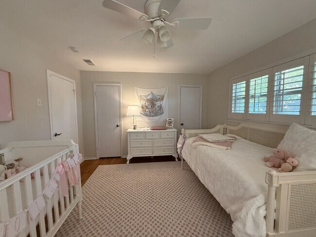 Building Photo - Overton Park home for Lease