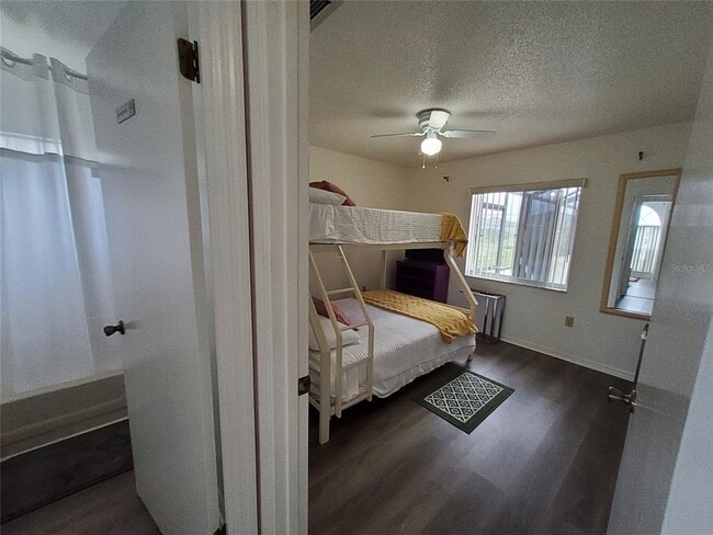 Building Photo - 138 Valentino Ct
