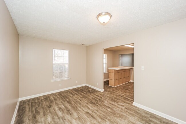 Building Photo - 839 Rock Shoal Ct