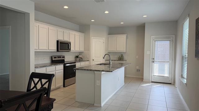 Building Photo - 3225 Sedge Grass Dr