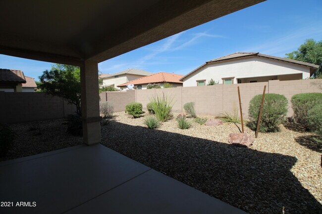 Building Photo - 2972 E Saltsage Dr