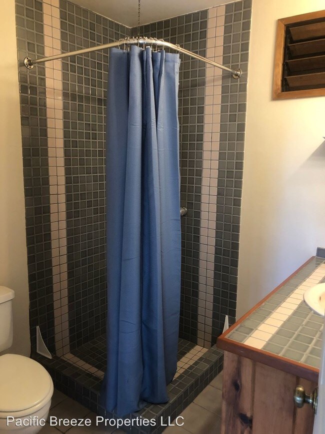 Building Photo - Studio, 1 bath House - 73-1093 Alihilani Dr