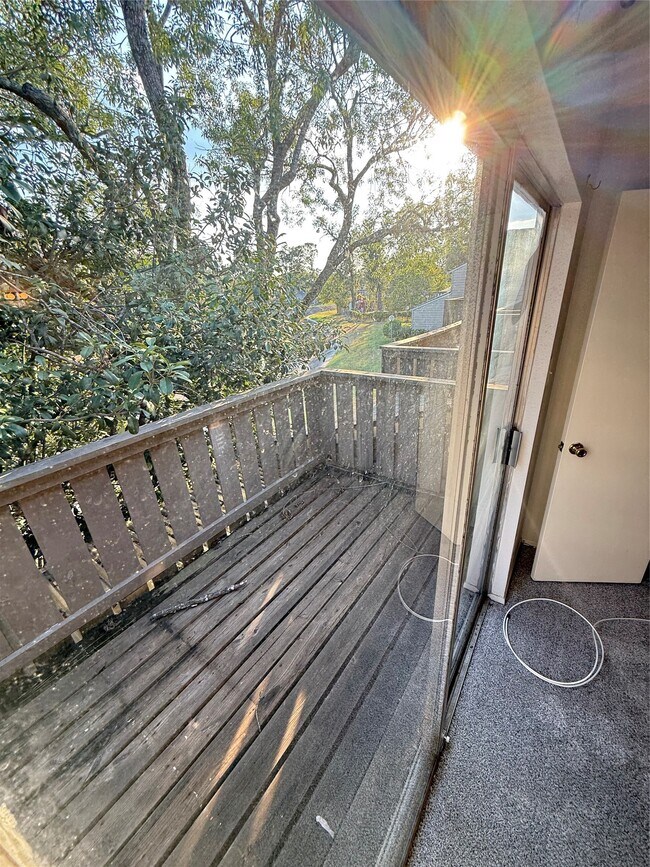 Building Photo - 5005 Georgi Ln