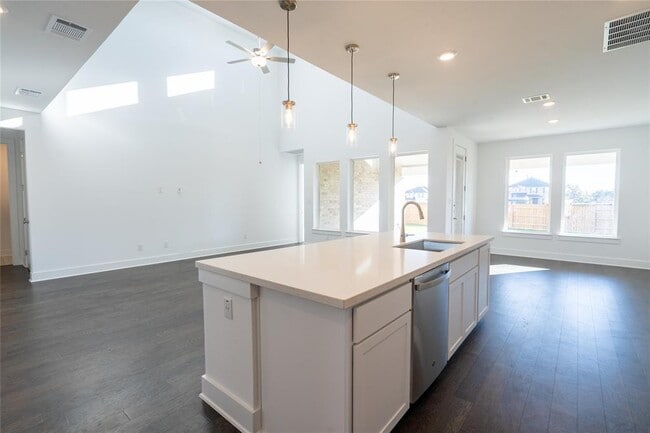 Building Photo - 237 Milam Crk Dr