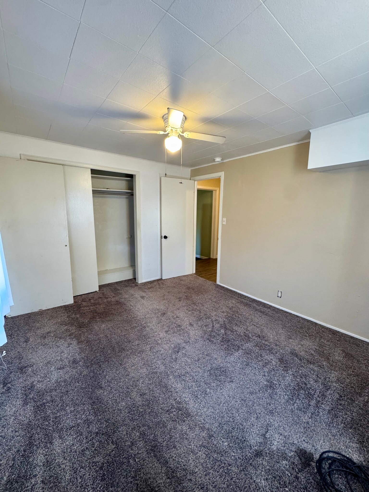 Building Photo - 2422 1st St