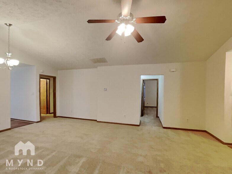 Building Photo - 2907 Braxton Ct