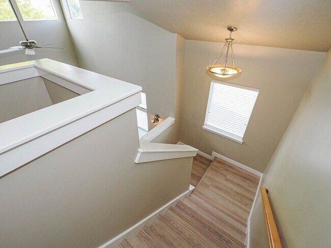 Building Photo - 3794 Lilac Heights Dr