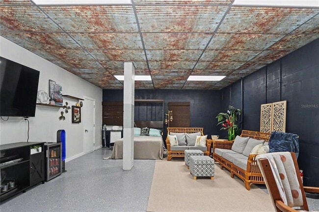 Building Photo - 12390 W Standish Dr