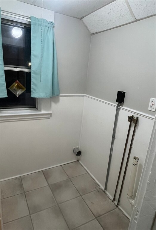 Building Photo - 349 Main St