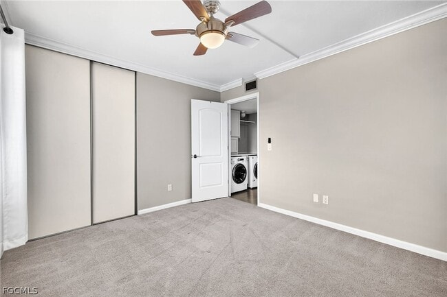 Building Photo - 7430 Lake Breeze Dr