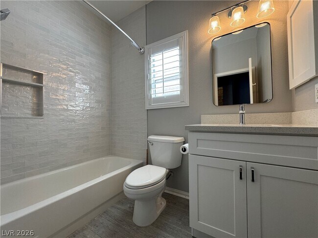 Building Photo - 8645 Emerald Grove Way