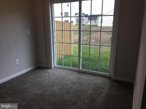 Building Photo - 145 Jewel Box Dr