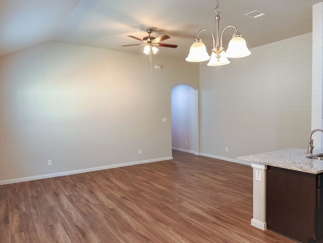 Building Photo - Westover Duplexes New