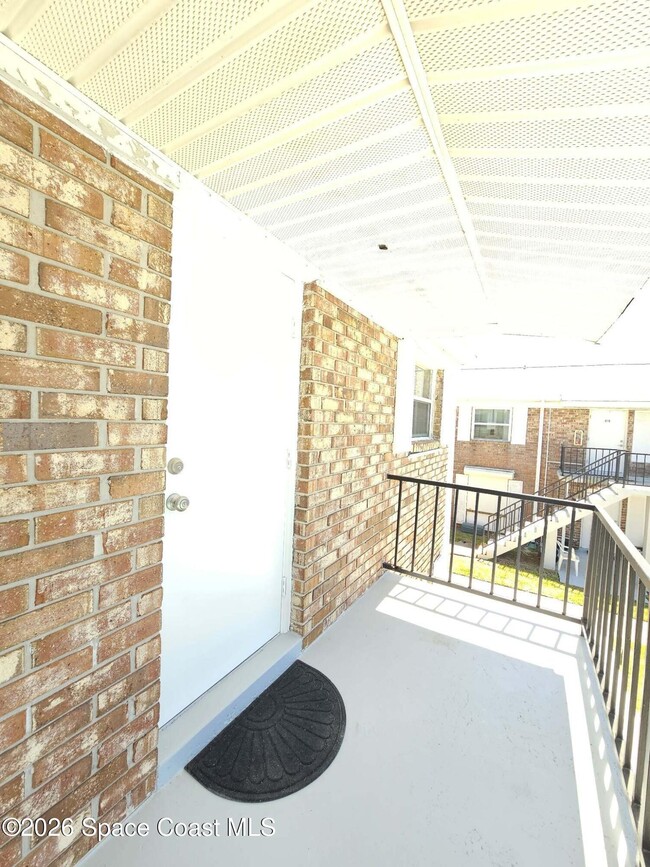 Building Photo - 190 E Olmstead Dr