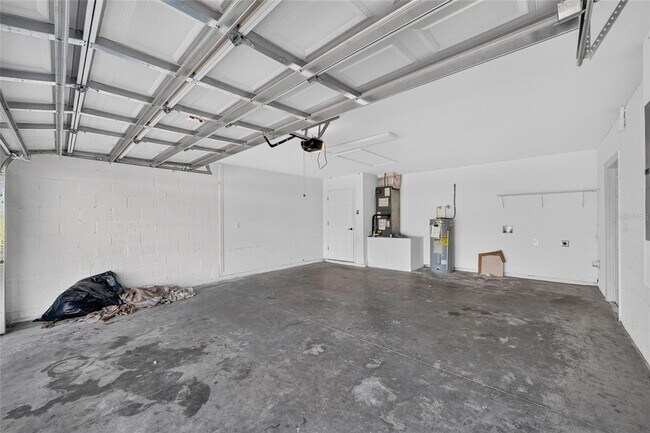 Building Photo - 16993 SW 20th Ct Rd