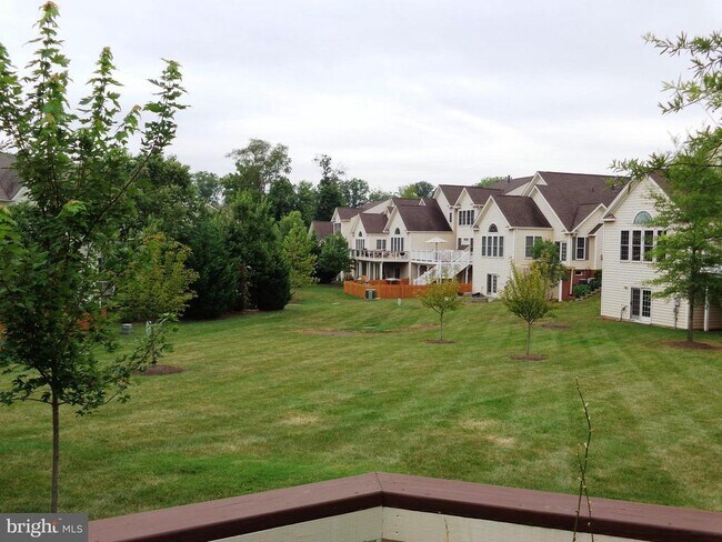 Building Photo - 15839 Fourmile Creek Ct