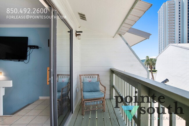 Building Photo - 554 E Beach Blvd